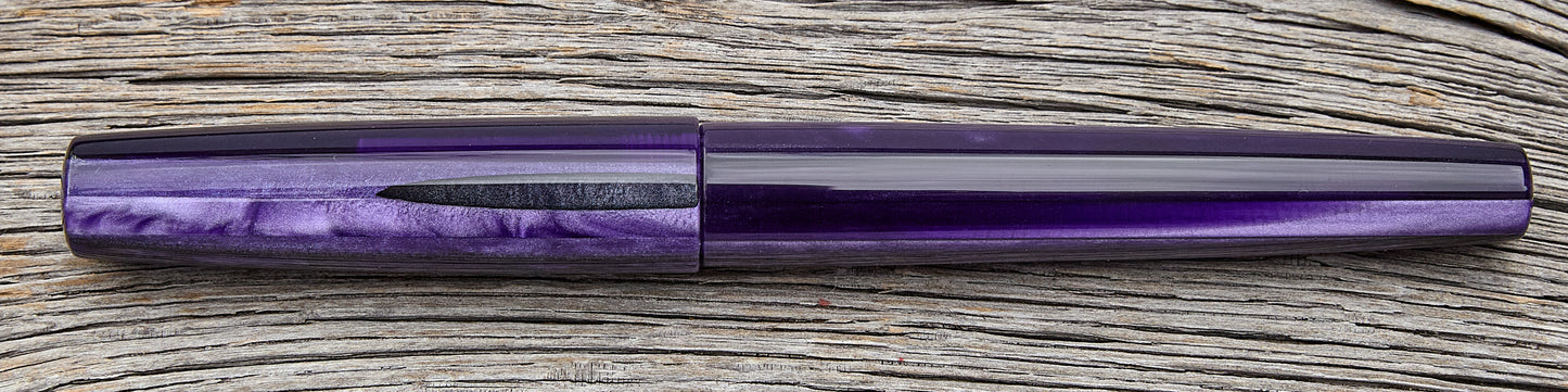 Blackberry Macaroon Fountain Pen