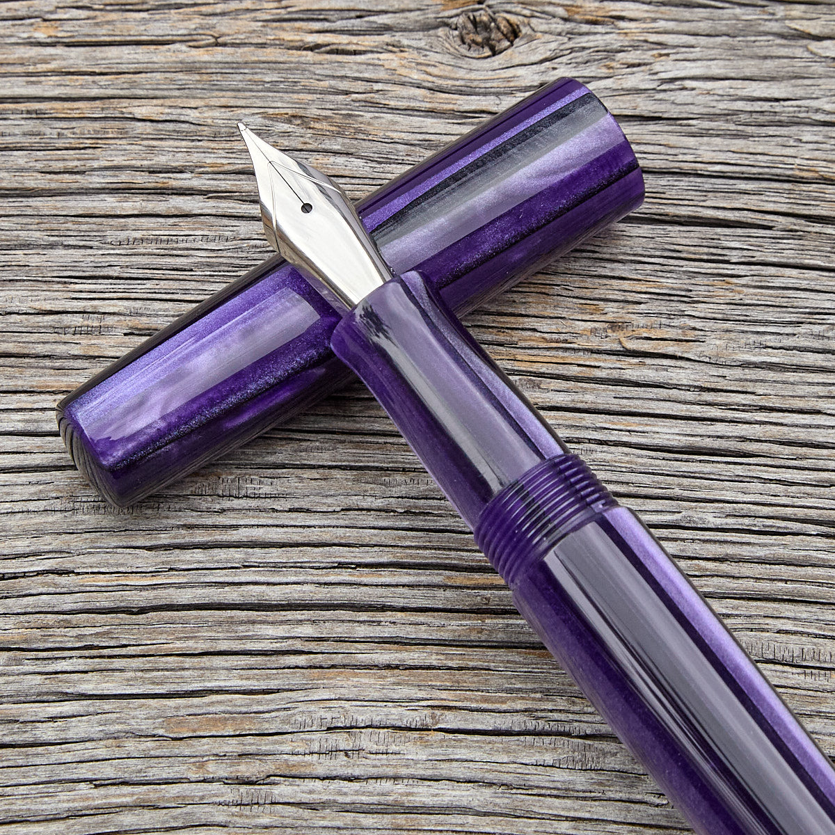 Blackberry Macaroon Fountain Pen