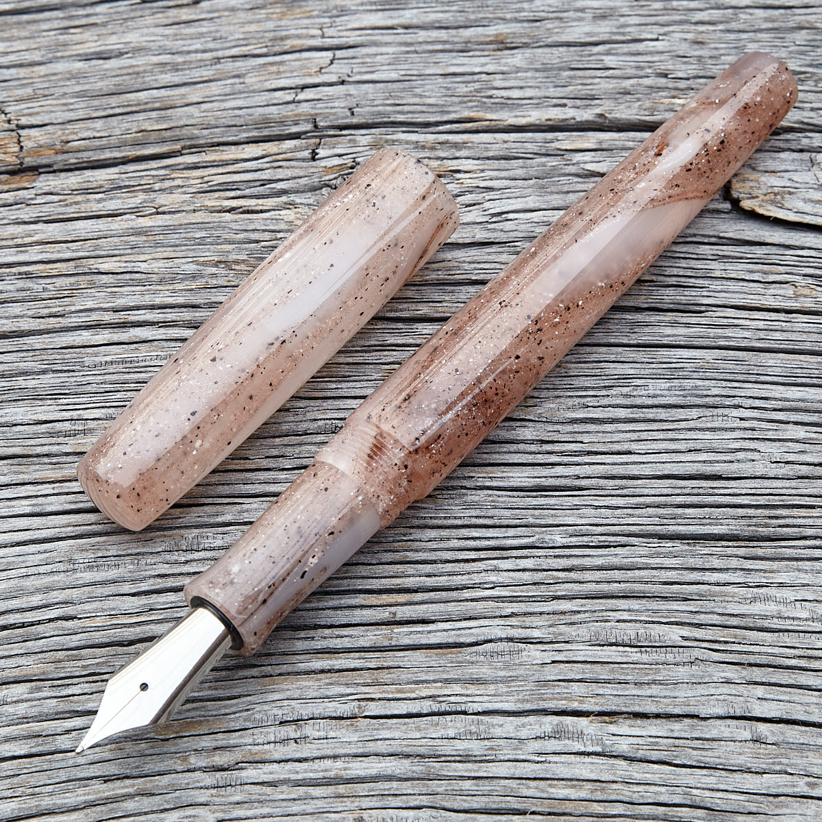 "Quartz Strata" Fountain Pen
