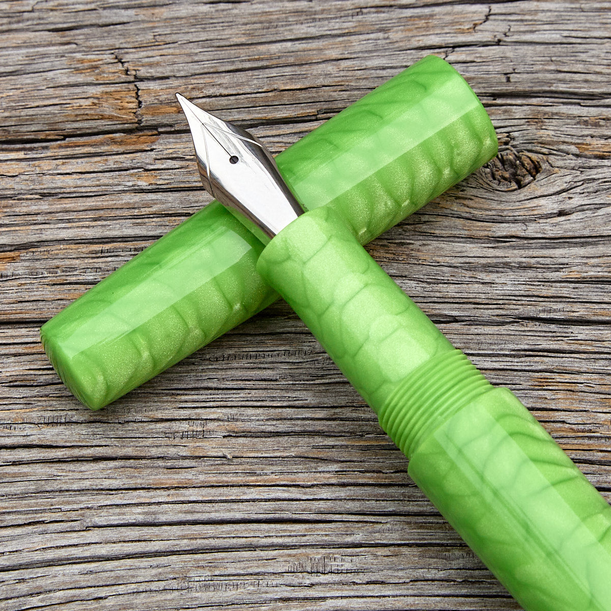 "Green Mamba" Fountain Pen
