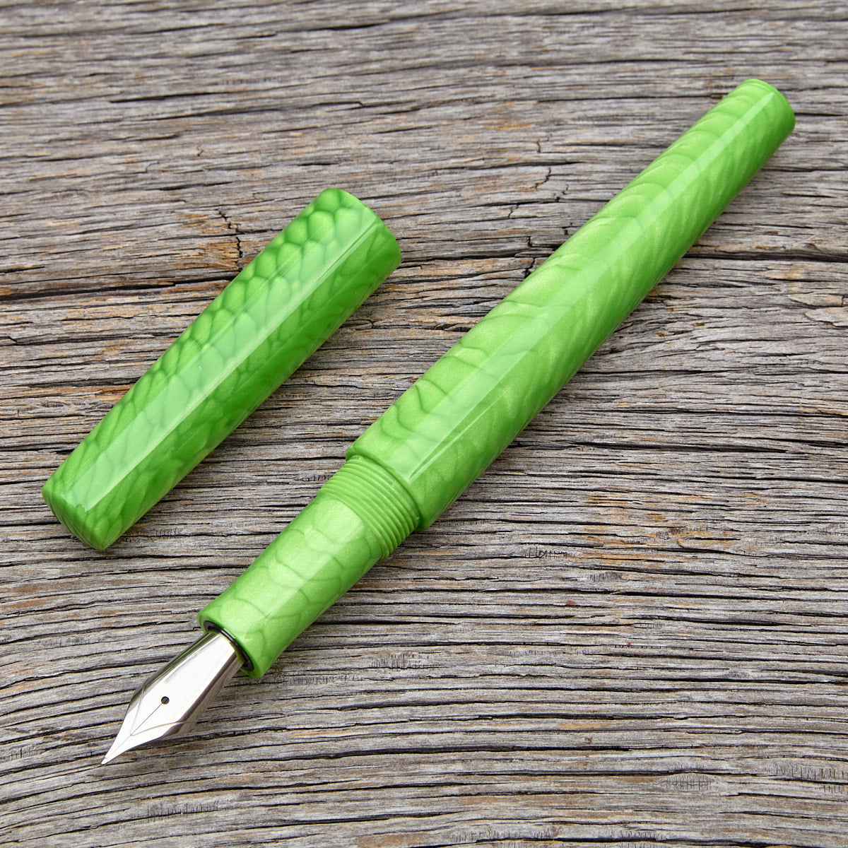 "Green Mamba" Fountain Pen