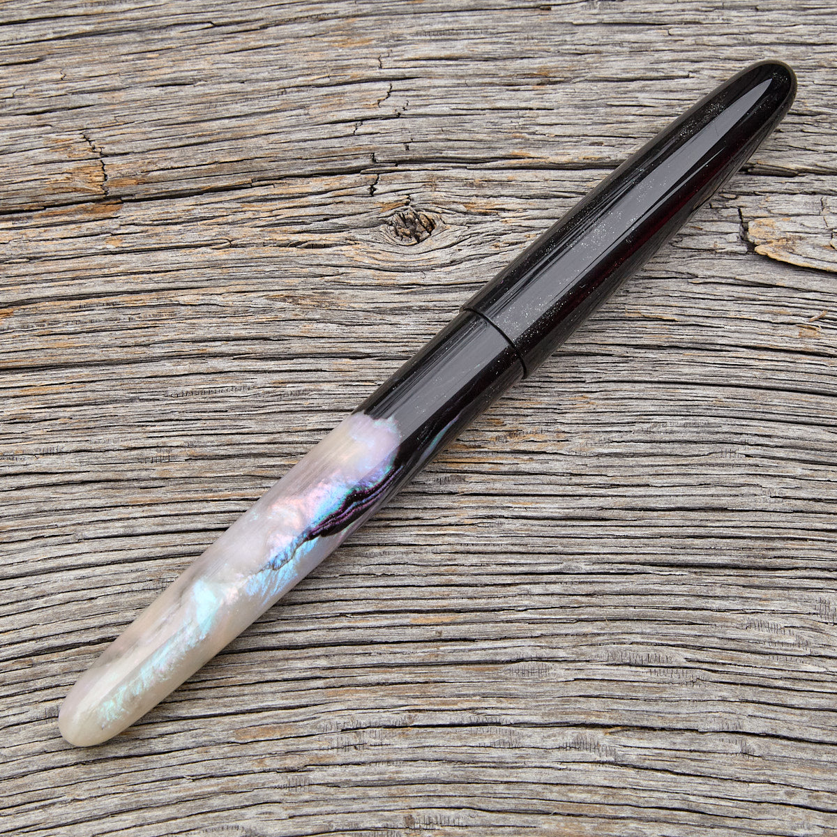 "Abracadabra" Fountain Pen 1/2