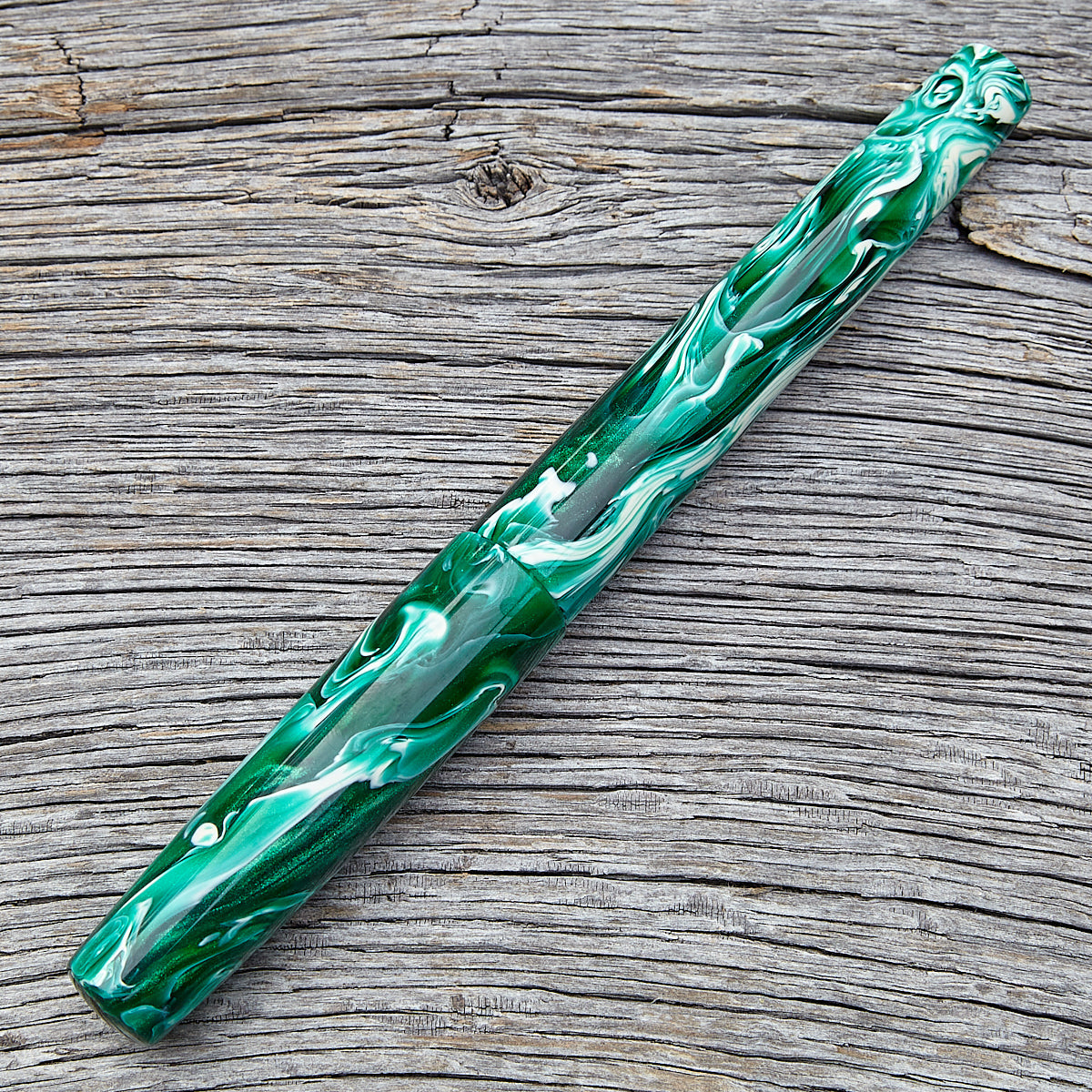 "Emerald Koi" Fountain Pen