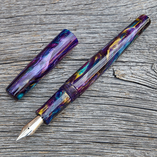 "Violet Storm" Fountain Pen