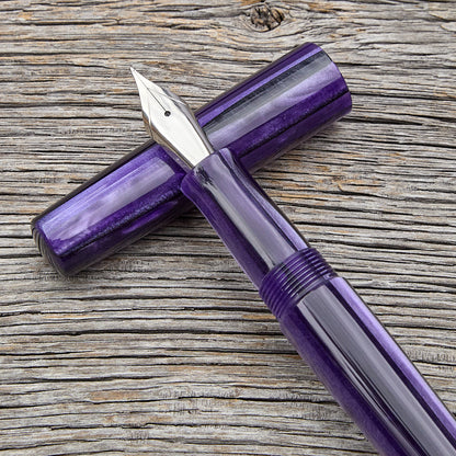 Blackberry Macaroon Fountain Pen