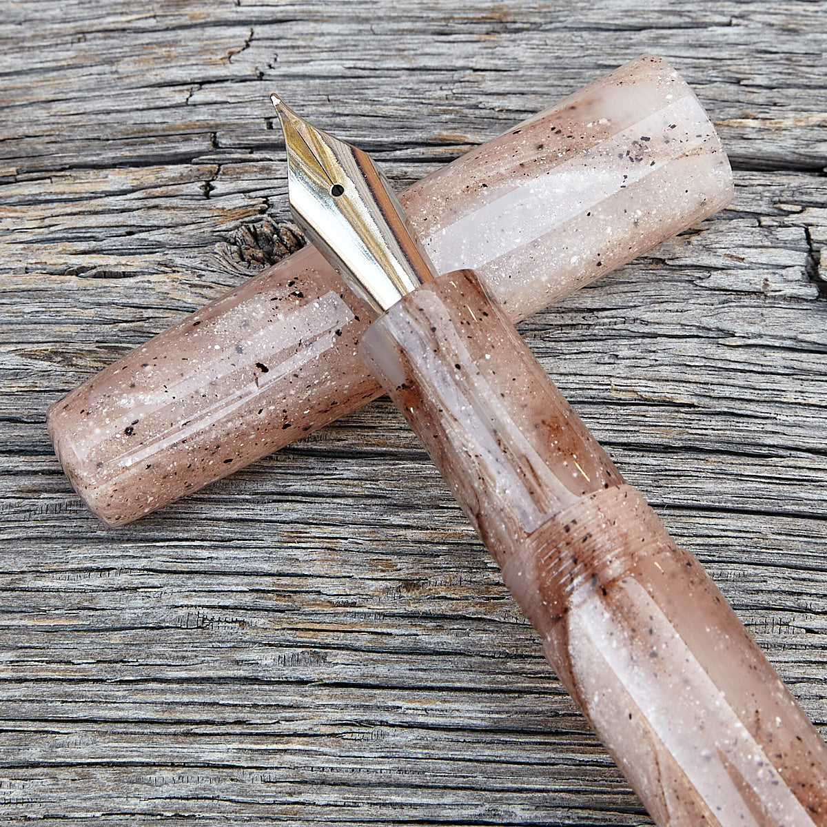 "Quartz Strata" Fountain Pen