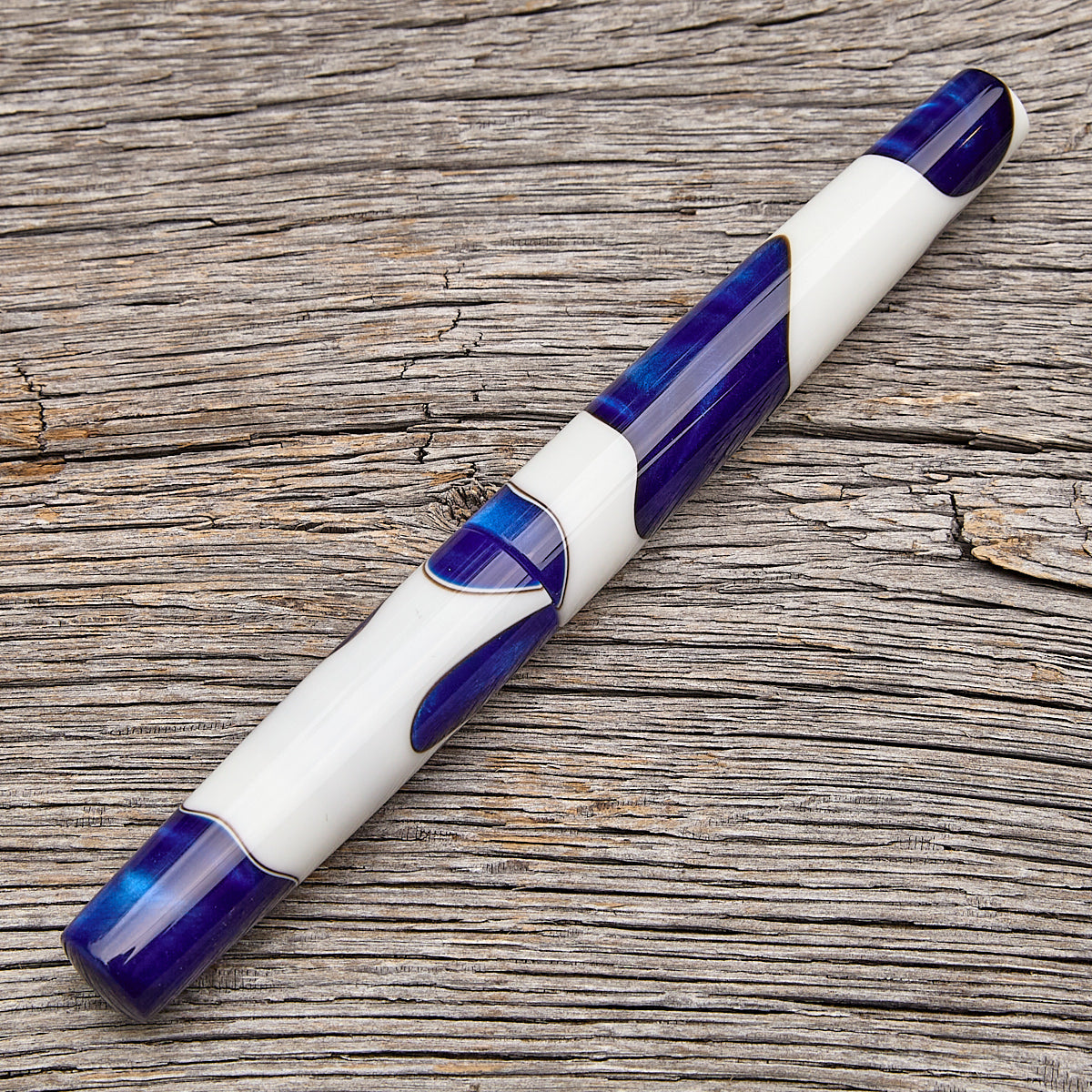 ! "Wave Machine" Fountain Pen