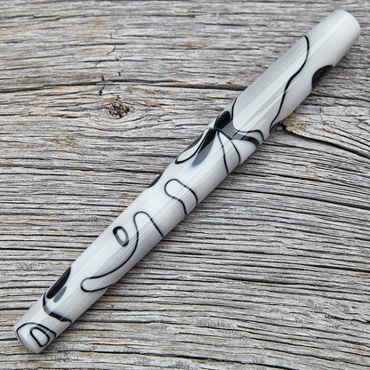 "Yin Yang" Fountain Pen