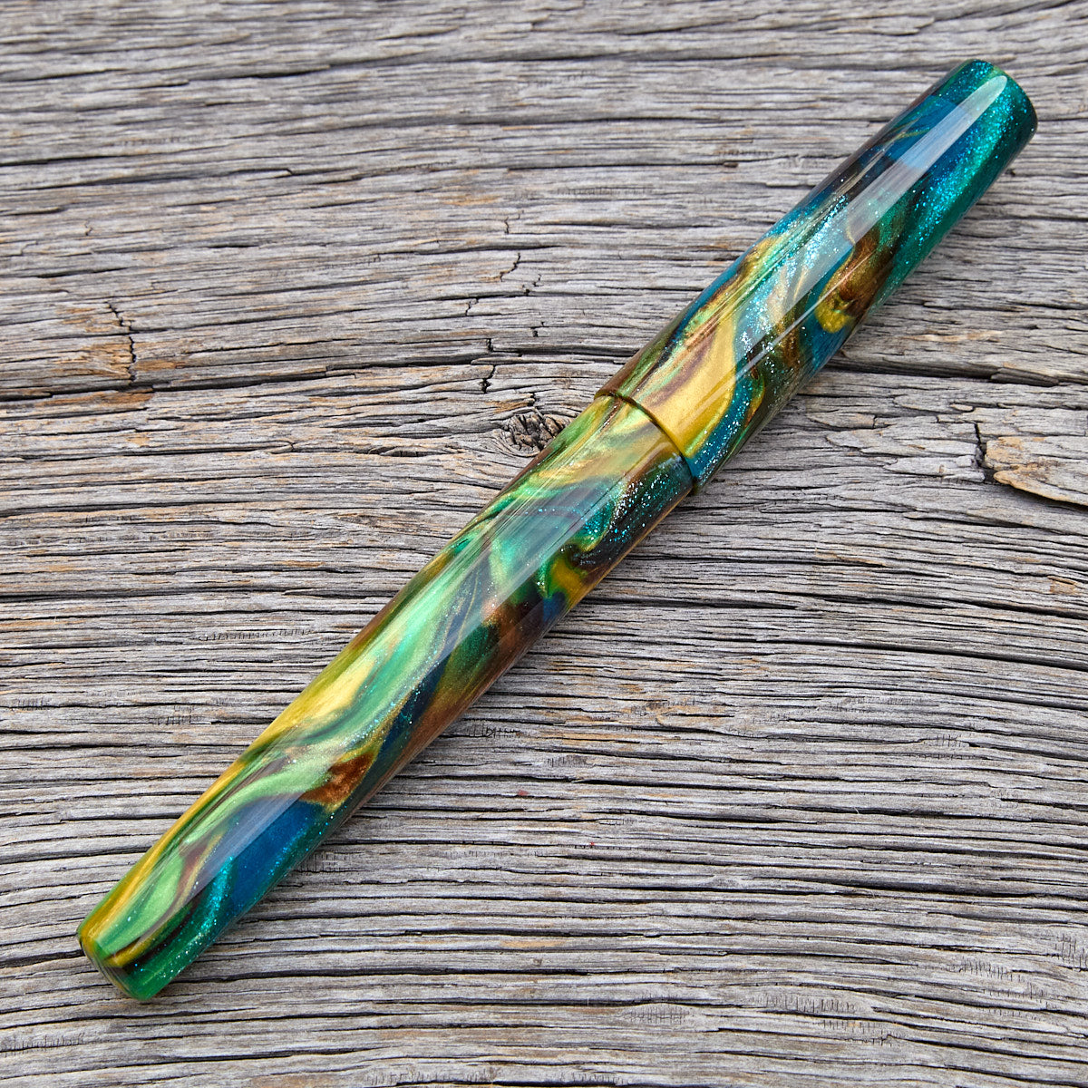 ! "Belize Cenote" Fountain Pen