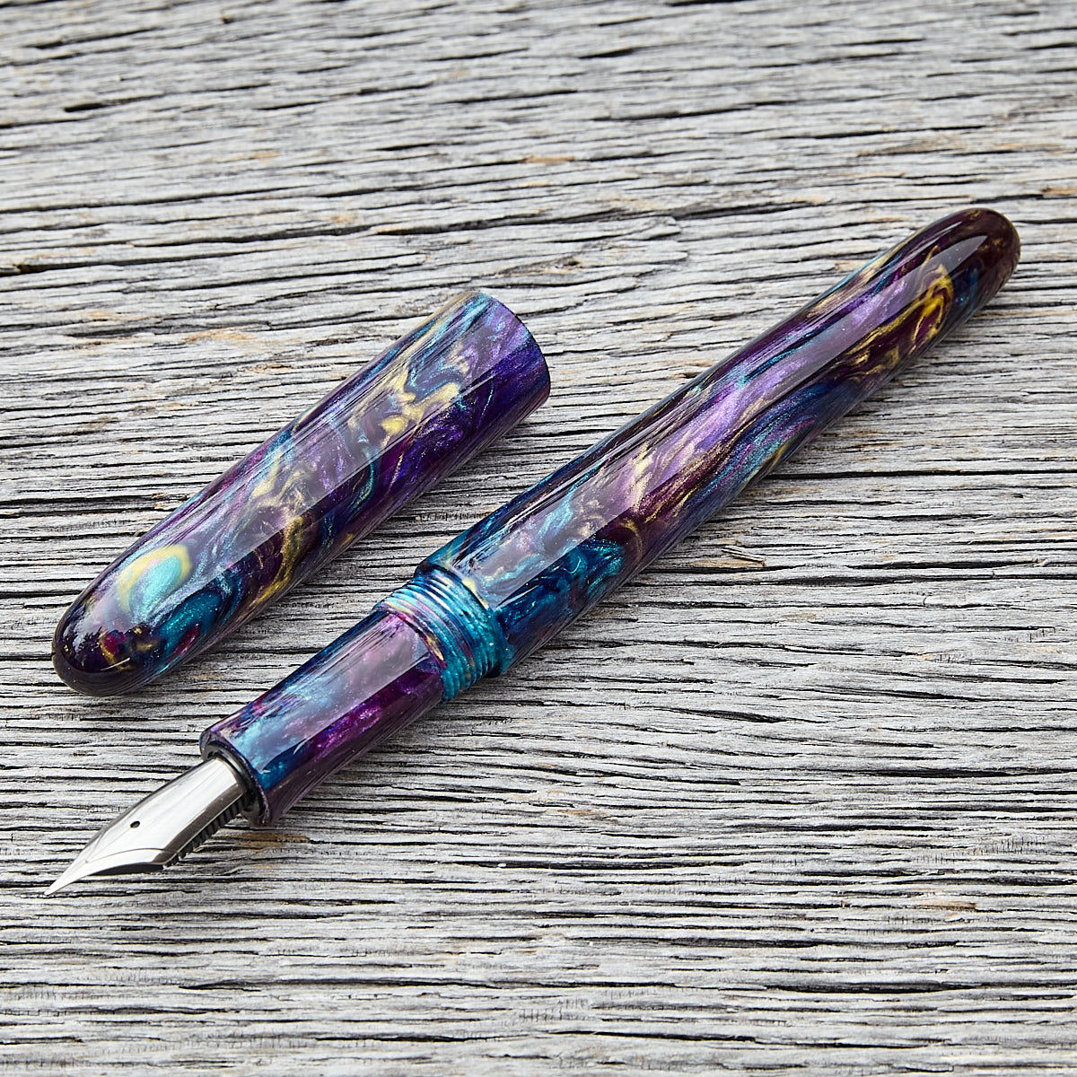 "Violet Storm" Fountain Pen