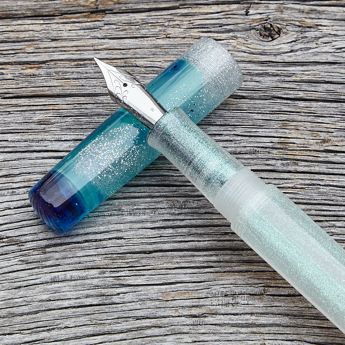 "Satisrefraction White" Fountain Pen