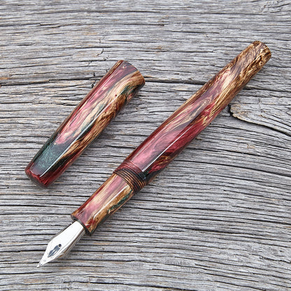 "Yule Tidings" Fountain Pen