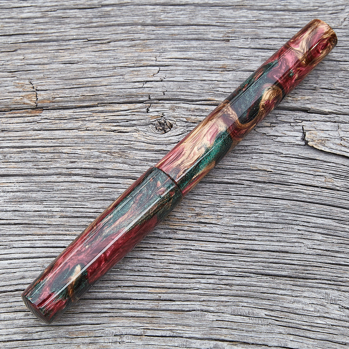 "Yule Tidings" Fountain Pen