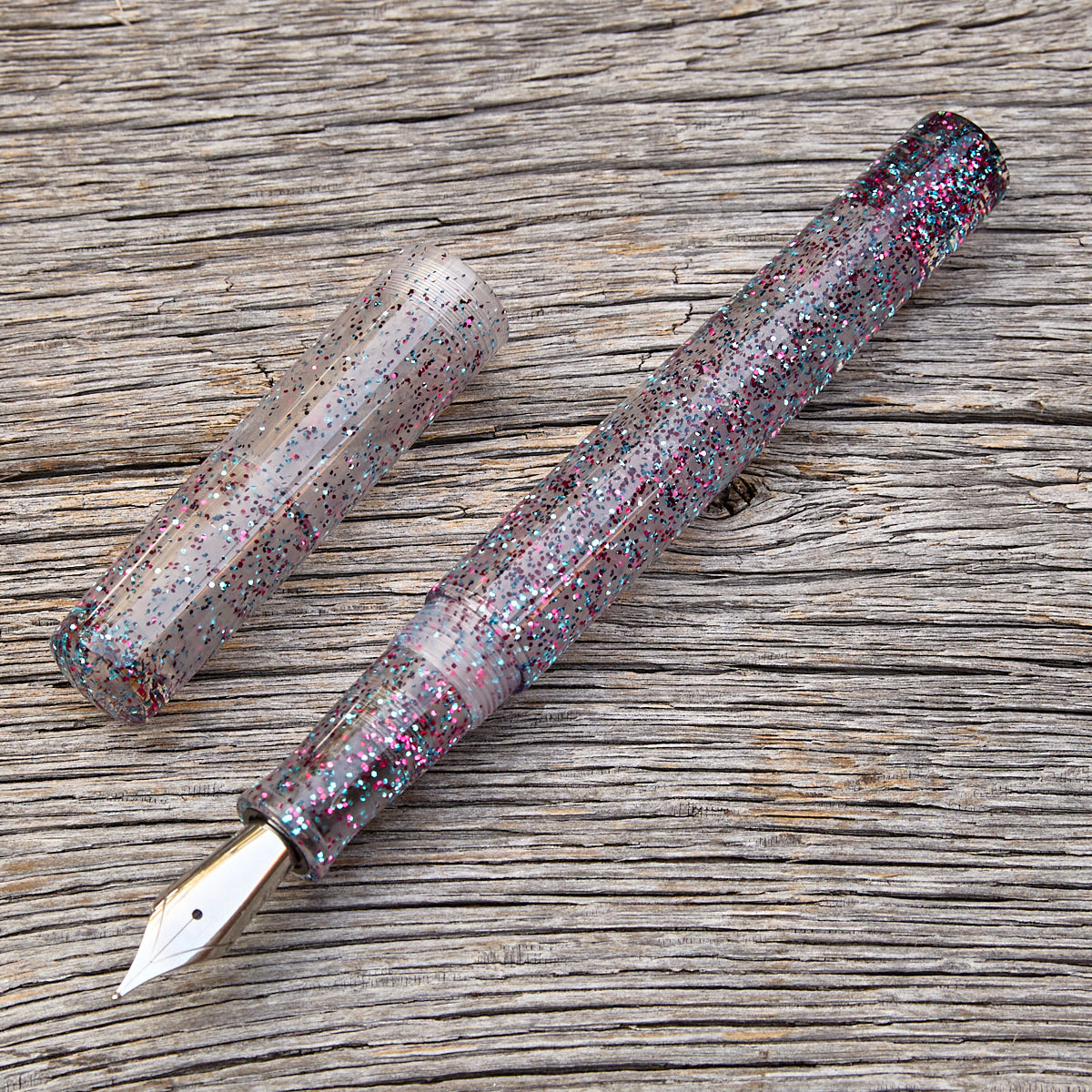 "Multi-Stardust Glitter" Fountain Pen