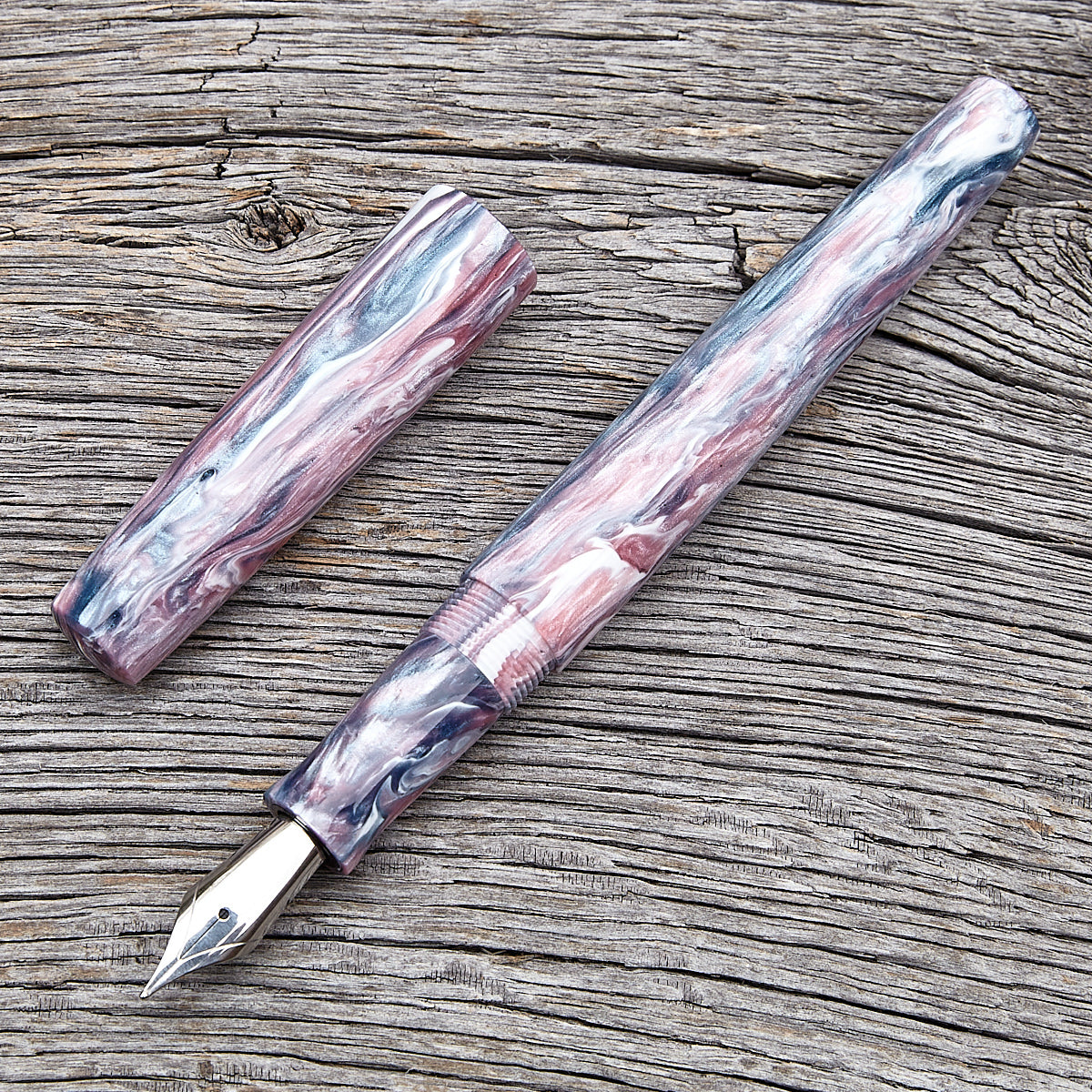 "Metamorphoun" Fountain Pen