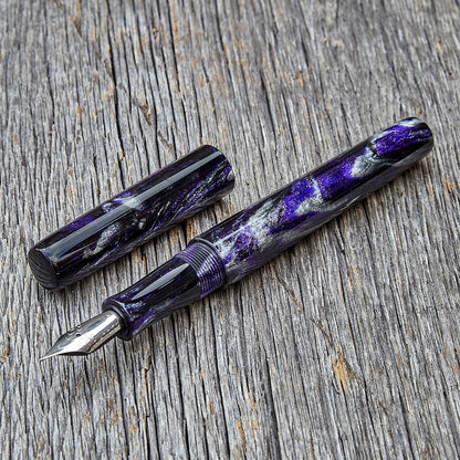 "Carolina Violet" Fountain Pen