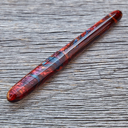 "Omnicolor" Fountain Pen