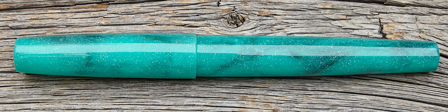 ! "Northern Lights" Fountain Pen