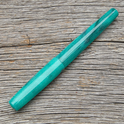 ! "Northern Lights" Fountain Pen