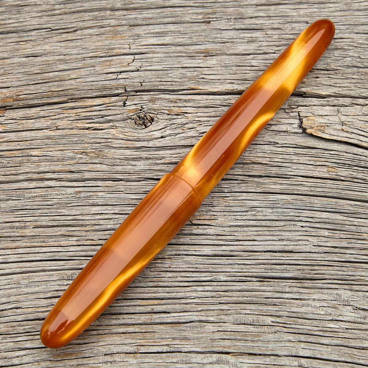 "Analemma" Fountain Pen