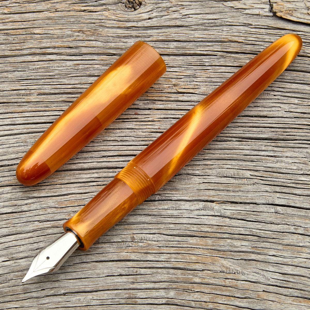 "Analemma" Fountain Pen