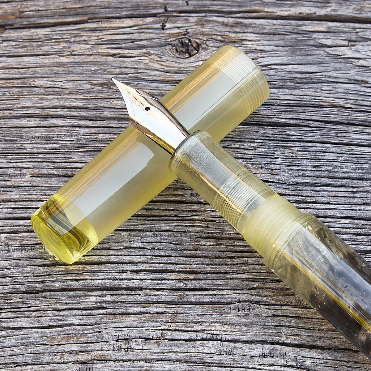 "Pegasus Yellow" Fountain Pen