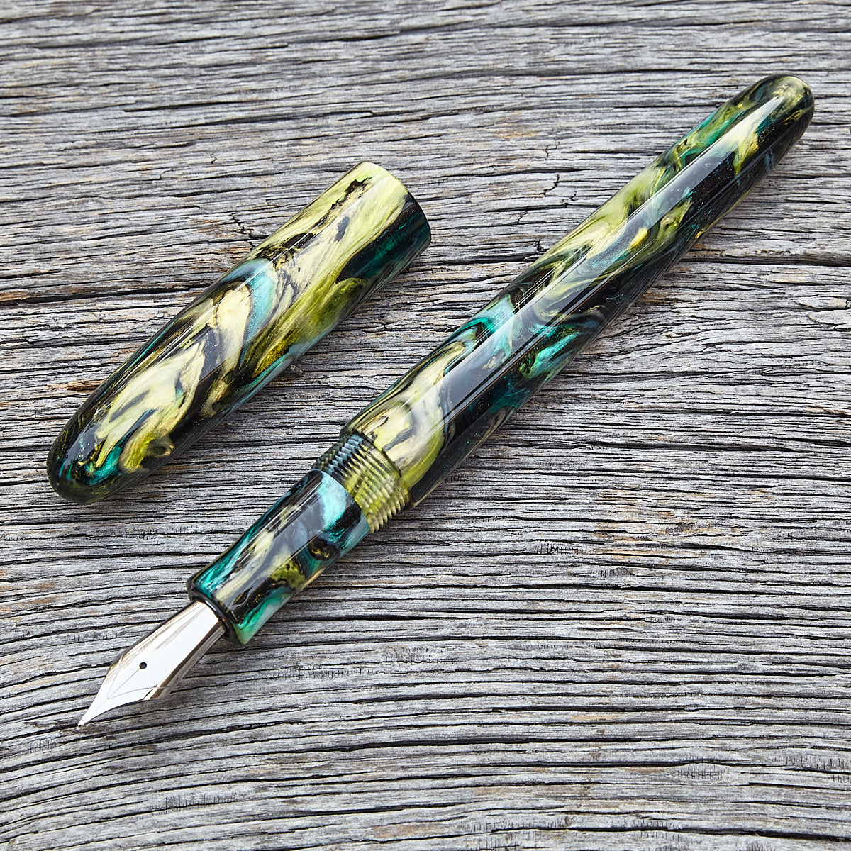 "Ocarina Abalone" Fountain Pen