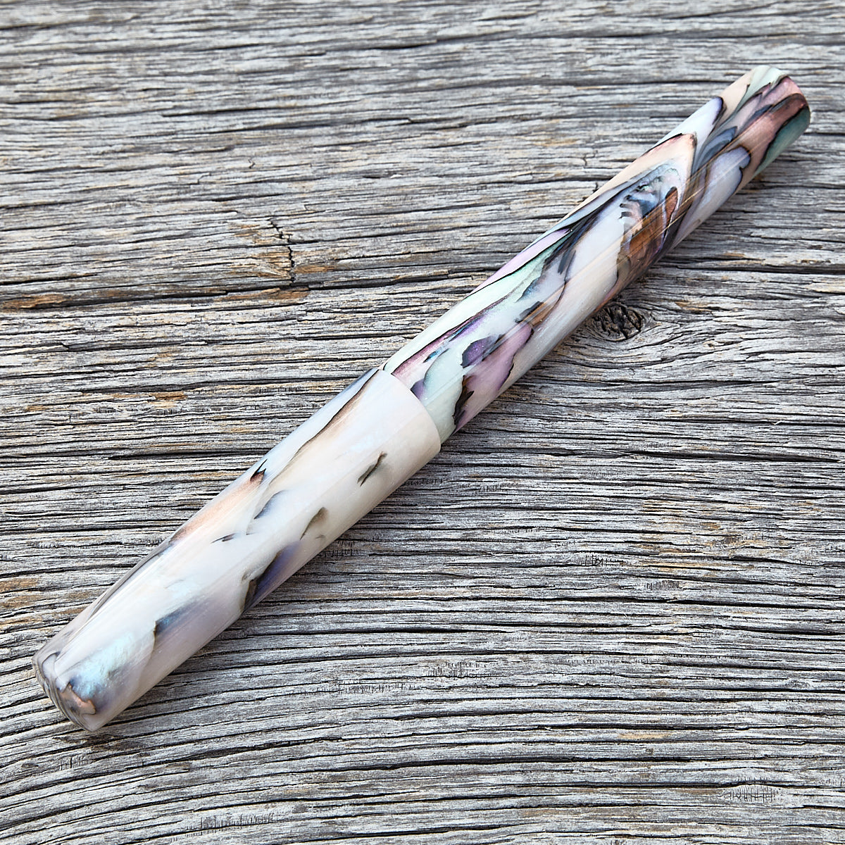 "Papillon Light" Fountain Pen