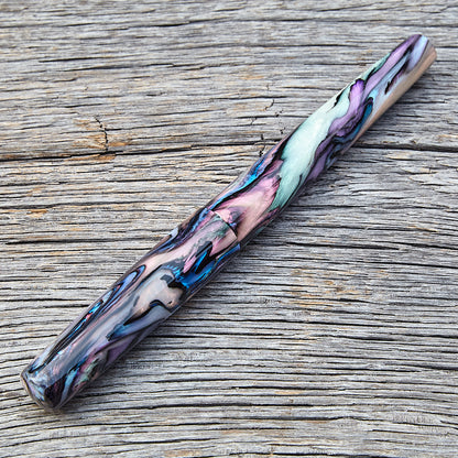 "Papillon Medium" Fountain Pen