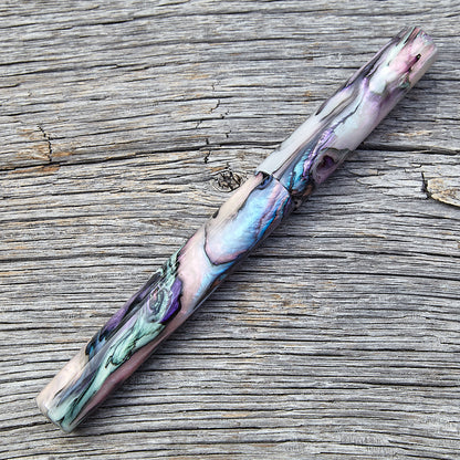 "Papillon Medium" Fountain Pen