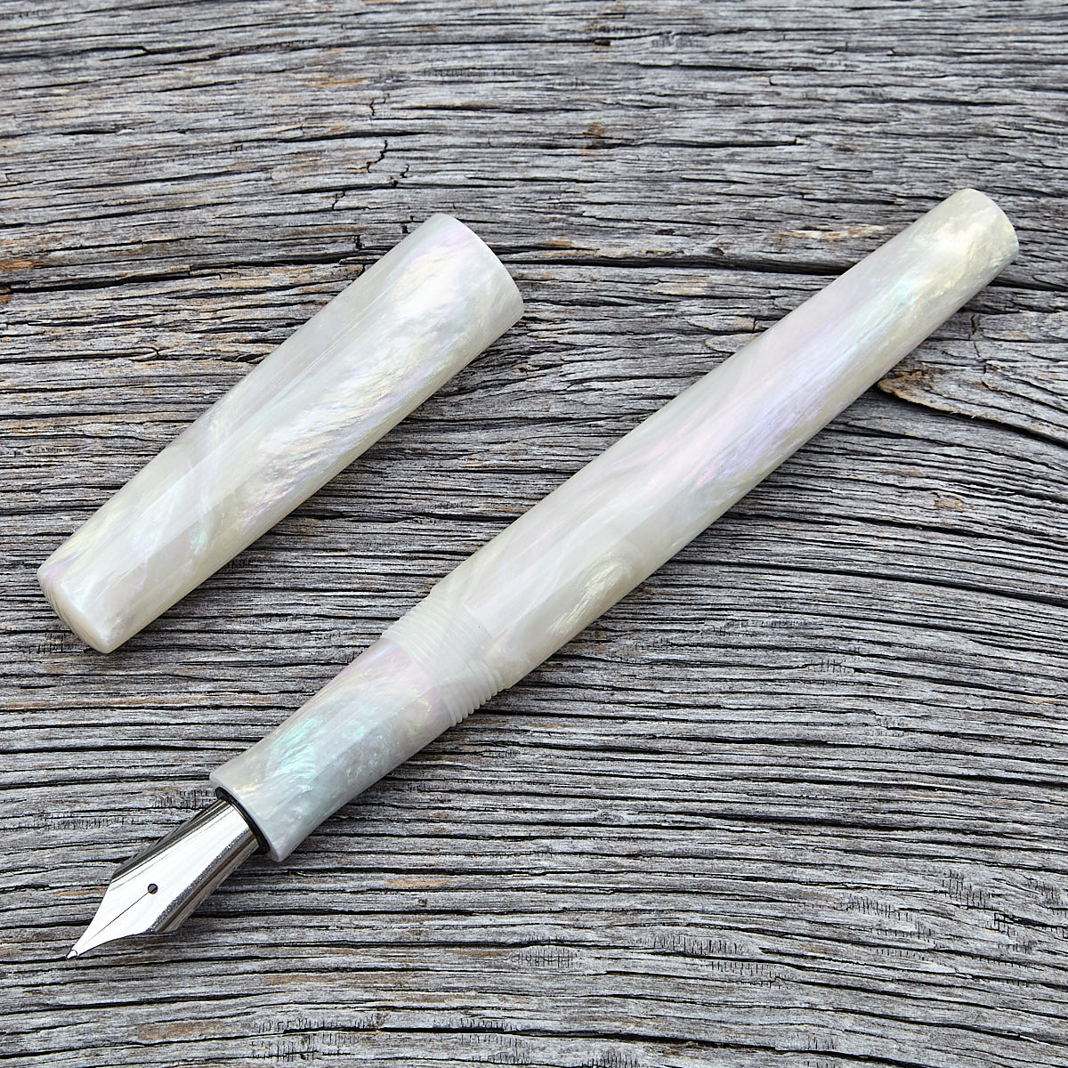 "Silica" Fountain Pen