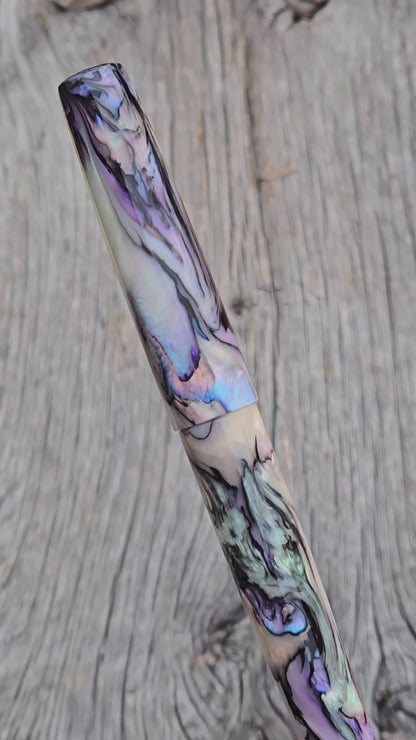 "Papillon Light" Fountain Pen